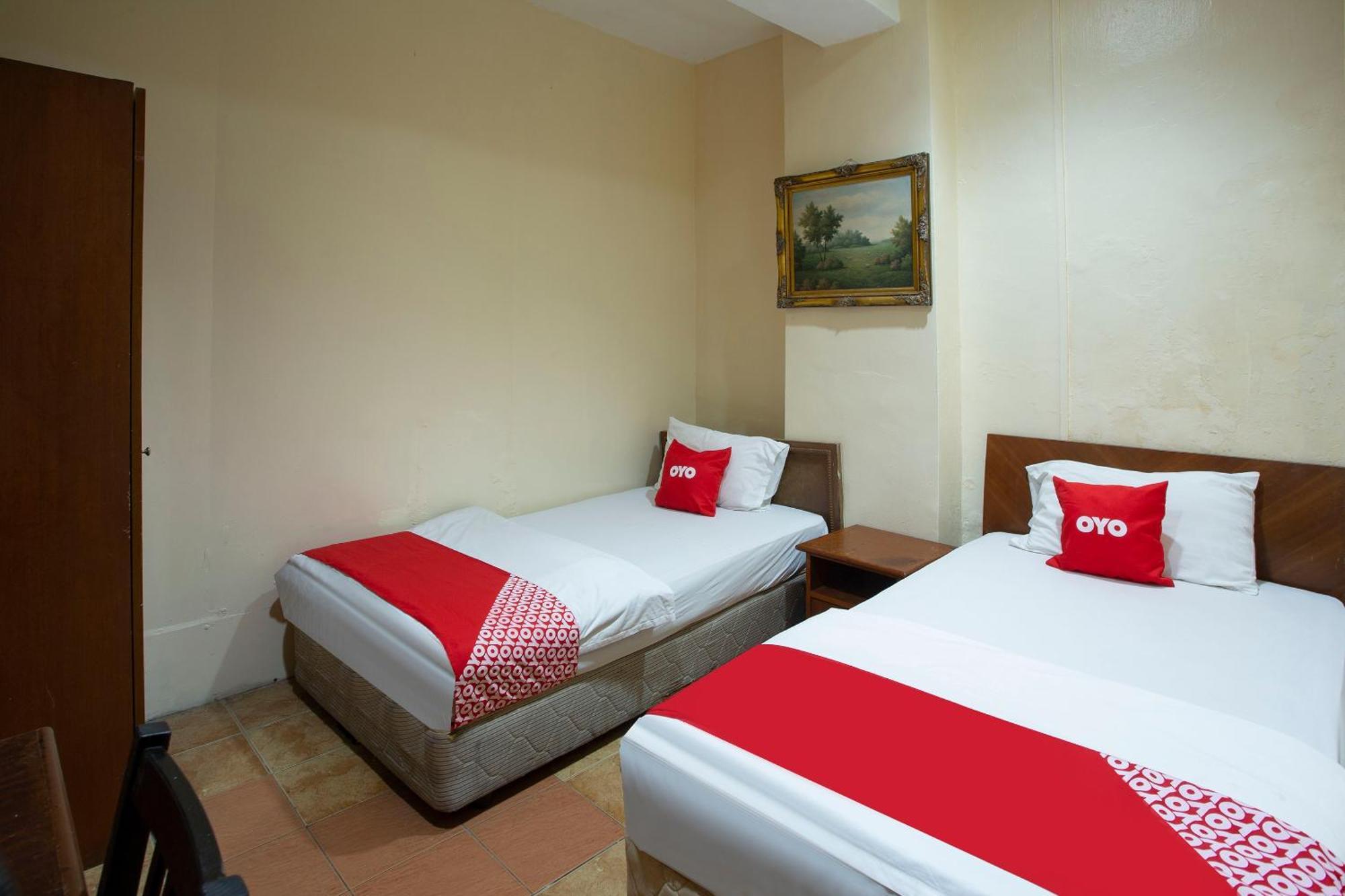 SPOT ON 90137 Casavilla Hotel Pudu Kuala Lumpur Esterno foto